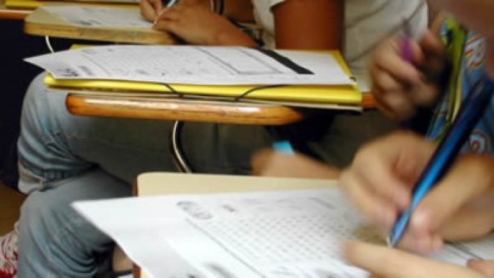 Ponta: Fraudarea Bacalaureatului trebuie pedepsită. Guvernul încearcă să evite asemenea nereguli